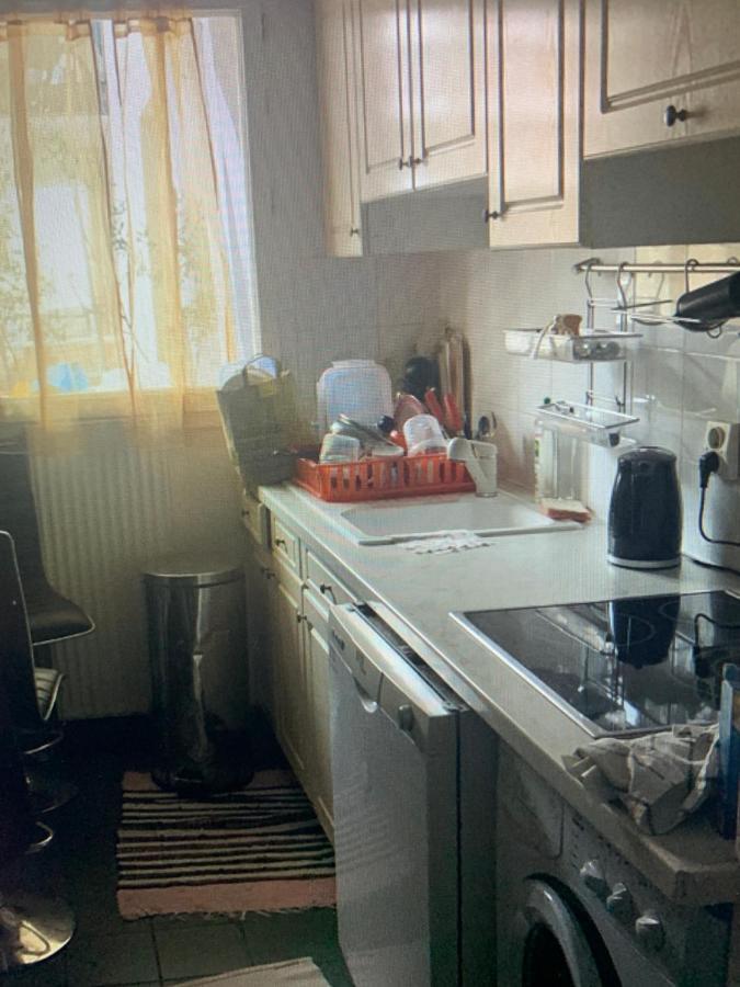 Apartamento Chambre Proche De La Defense Courbevoie Exterior foto